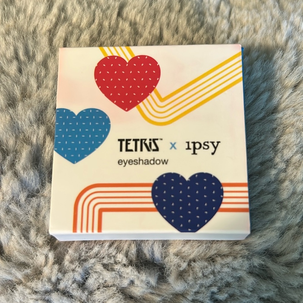 NEW Tetris x ipsy Gold Eyeshadow Game Night